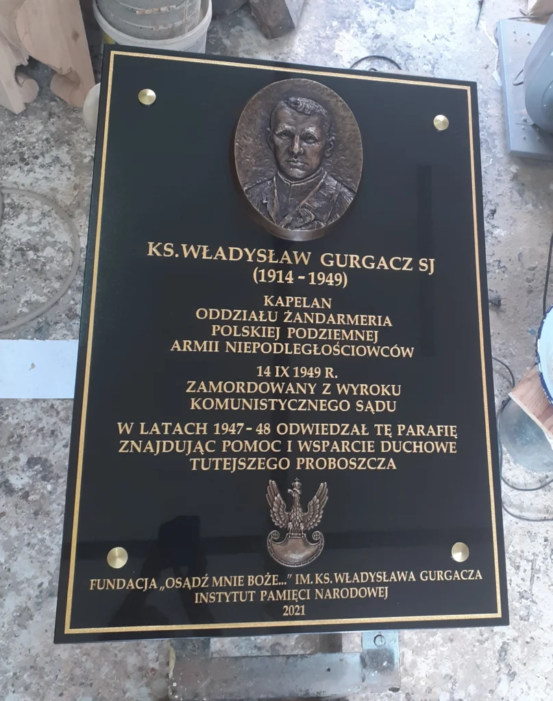 tablica pamiątkowa z brązu
