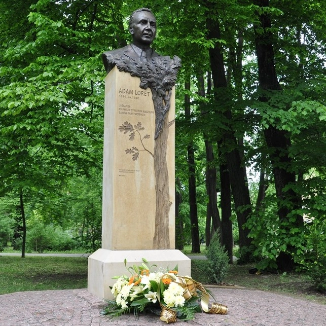 pomnik z brązu 